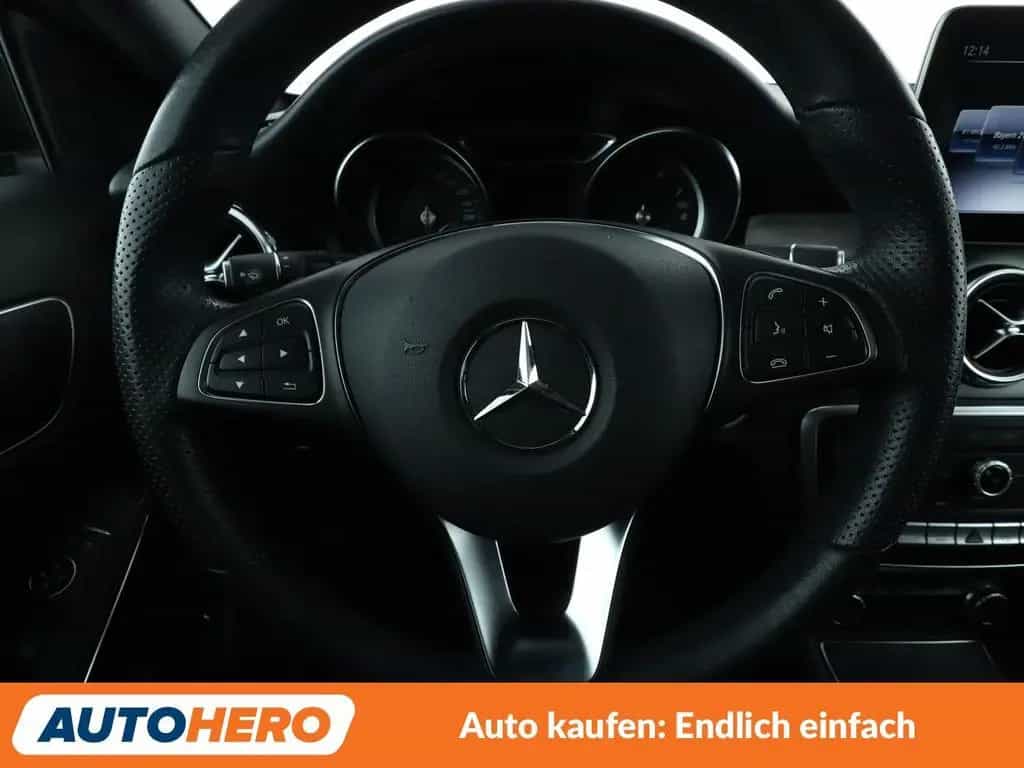Mercedes-Benz GLA-Class 180 Urban Aut.*NAV*LED*TEMP*PDC*SHZ*ALU* 12/2019-photo-18