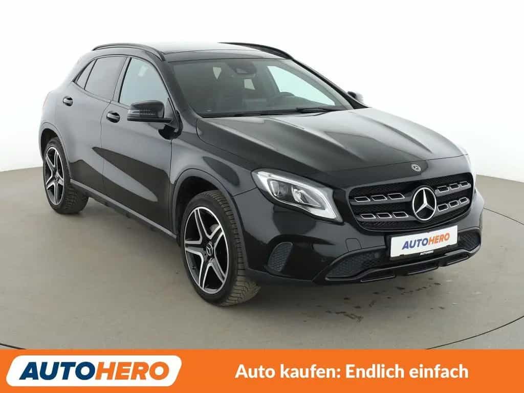 Mercedes-Benz GLA-Class 180 Urban Aut.*NAV*LED*TEMP*PDC*SHZ*ALU* 12/2019-photo-7