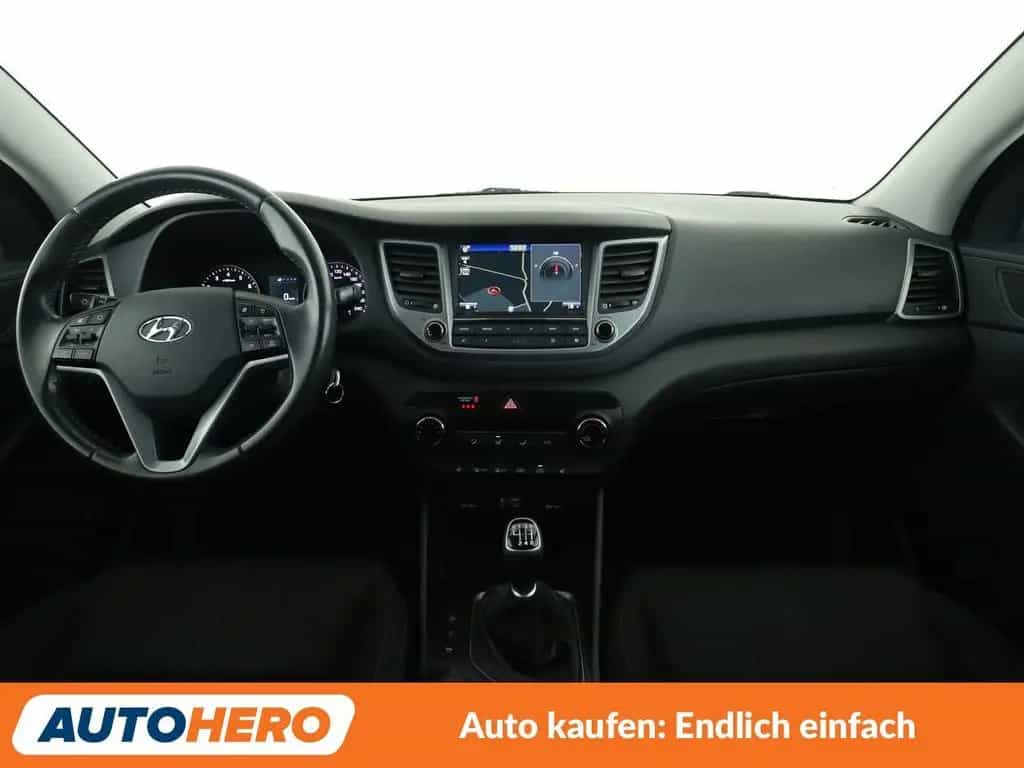 Hyundai TUCSON 1.6 Classic blue 2WD *NAVI*CAM*SHZ*ALU* 09/2017-photo-11