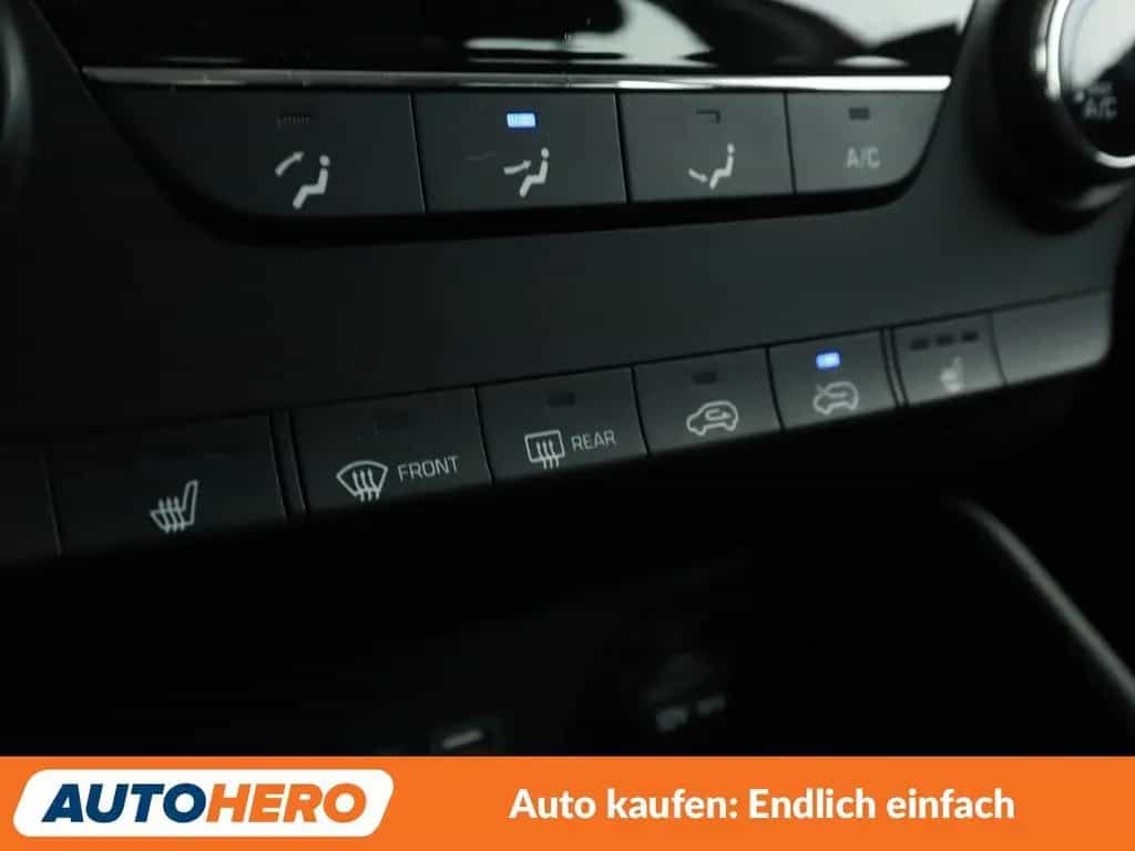 Hyundai TUCSON 1.6 Classic blue 2WD *NAVI*CAM*SHZ*ALU* 09/2017-photo-23