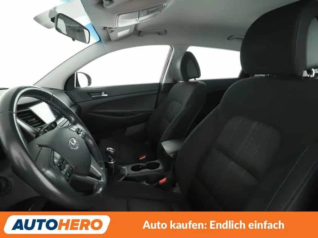 Hyundai TUCSON 1.6 Classic blue 2WD *NAVI*CAM*SHZ*ALU* 09/2017-photo-9