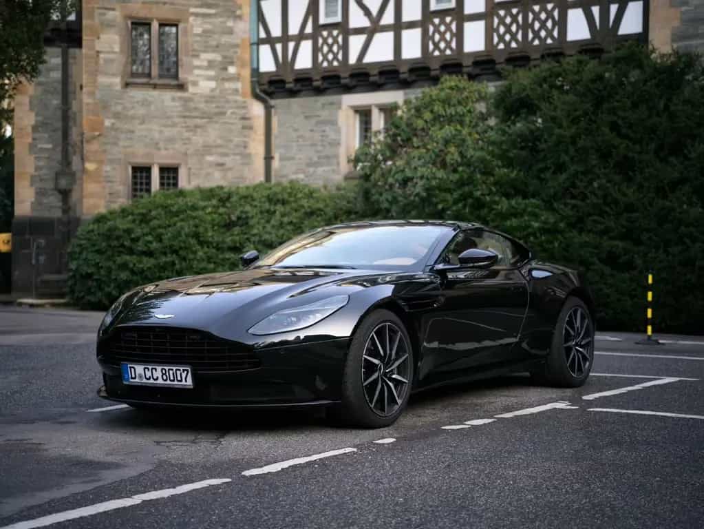 Aston Martin DB11 4.0 V8 - 05/2020-photo-0