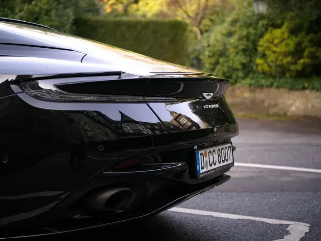 Aston Martin DB11 4.0 V8 - 05/2020-photo-9