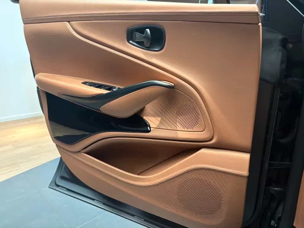 Aston Martin DBX 707 - Q Satin Xenon Grey - Inspire Sport 06/2023-photo-15