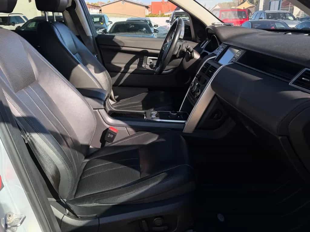 Land Rover Discovery Sport HSE 07/2017-photo-23