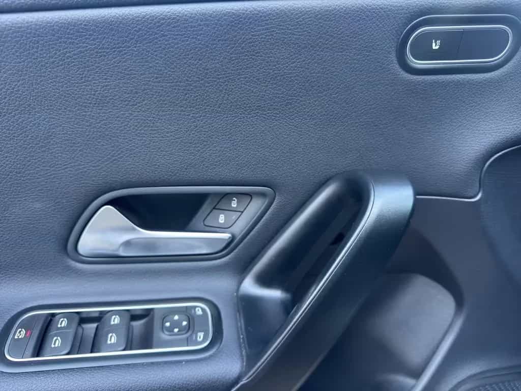 Mercedes-Benz CLA Shooting Brake * Automatik * Navi * 09/2022-photo-10