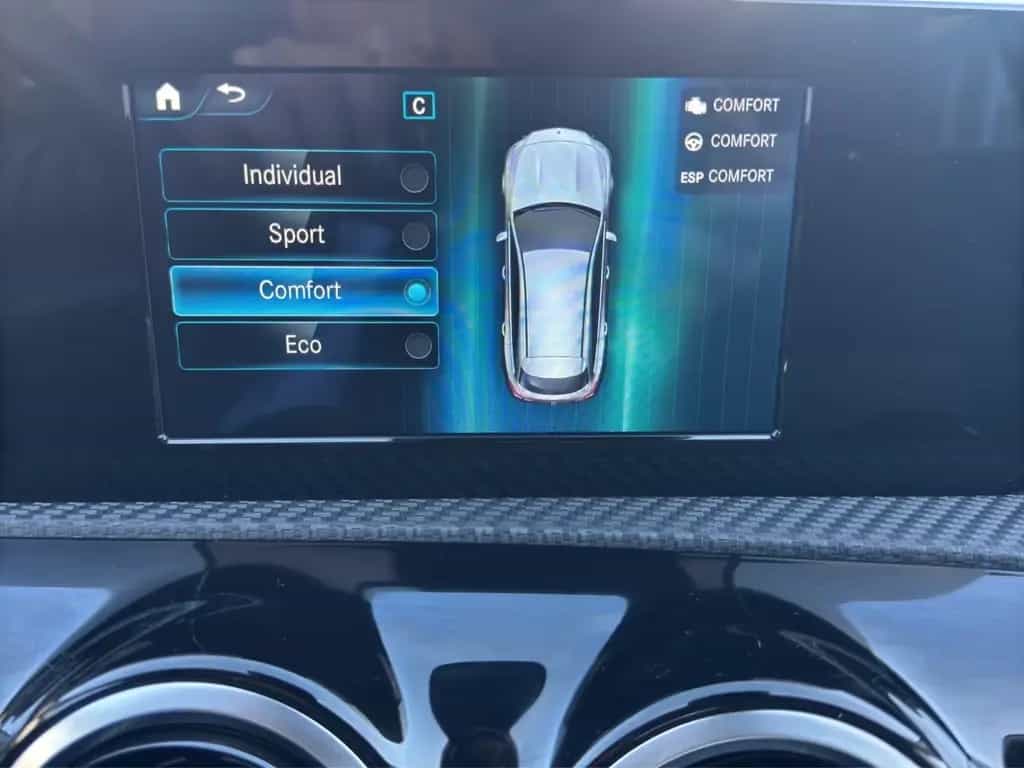 Mercedes-Benz CLA Shooting Brake * Automatik * Navi * 09/2022-photo-17