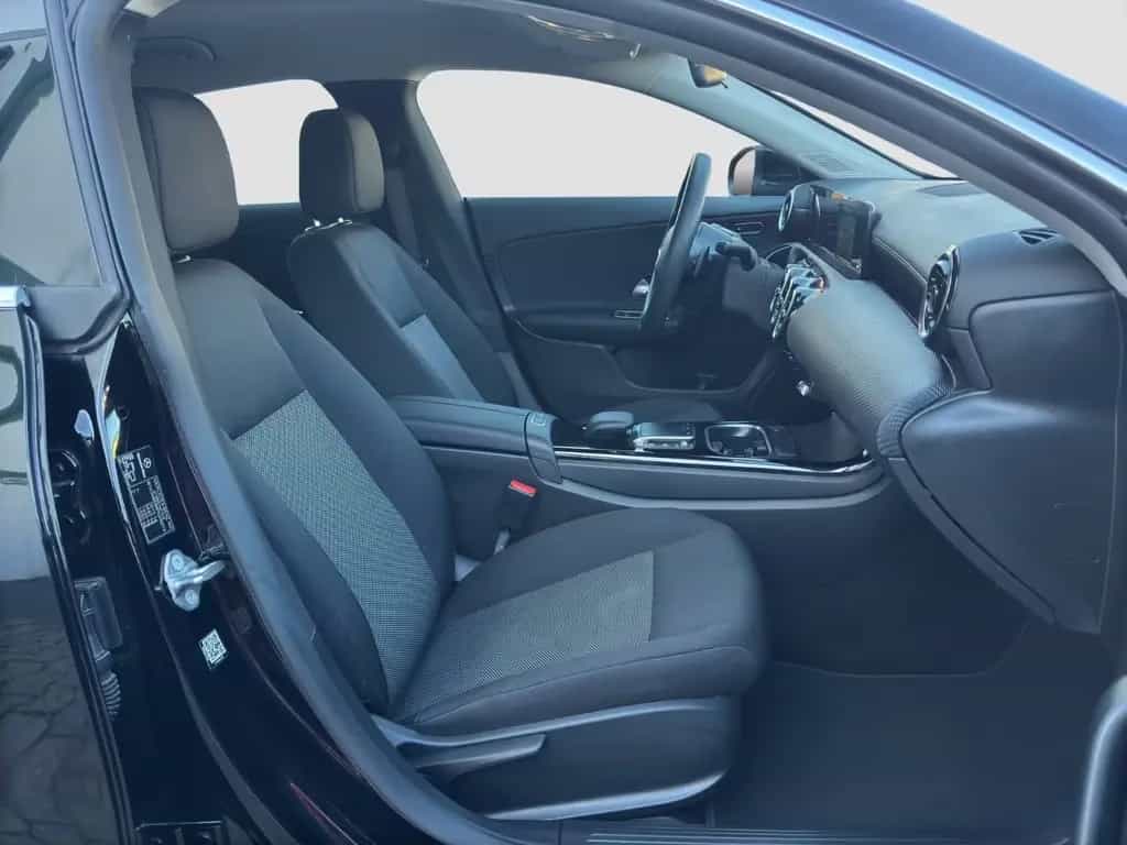 Mercedes-Benz CLA Shooting Brake * Automatik * Navi * 09/2022-photo-23