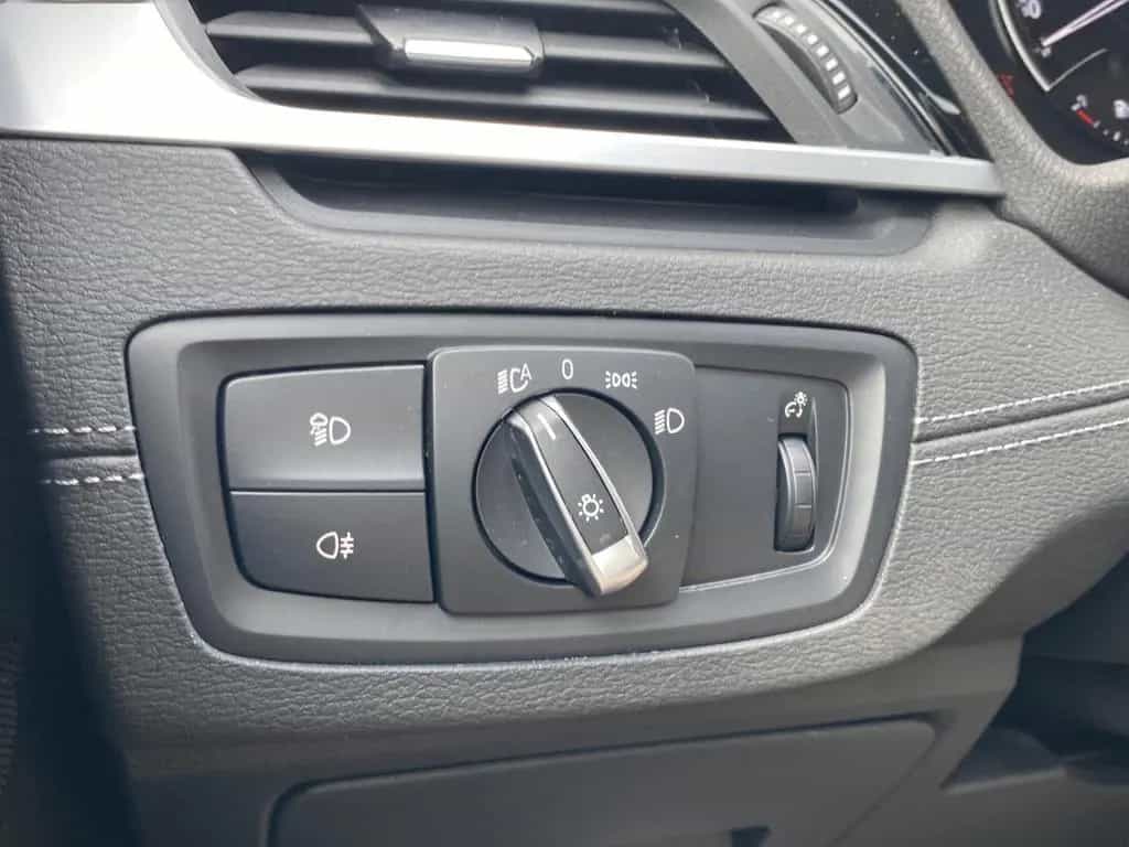 BMW X2 xDrive 25 d Advantage Plus*AHK*LED*Head-Up* 02/2022-photo-23