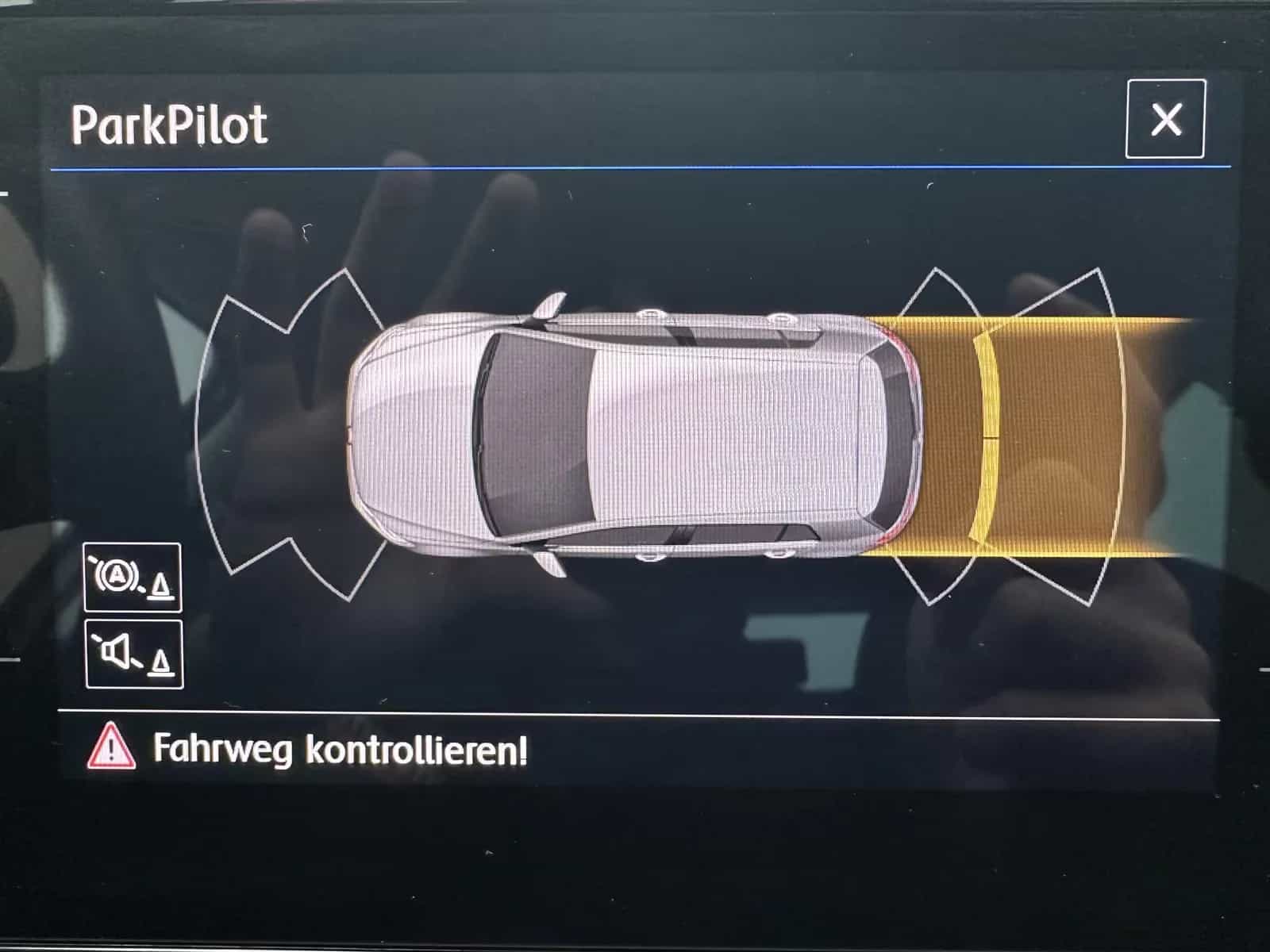 Volkswagen Golf 1.0 Sound 06/2018-photo-15