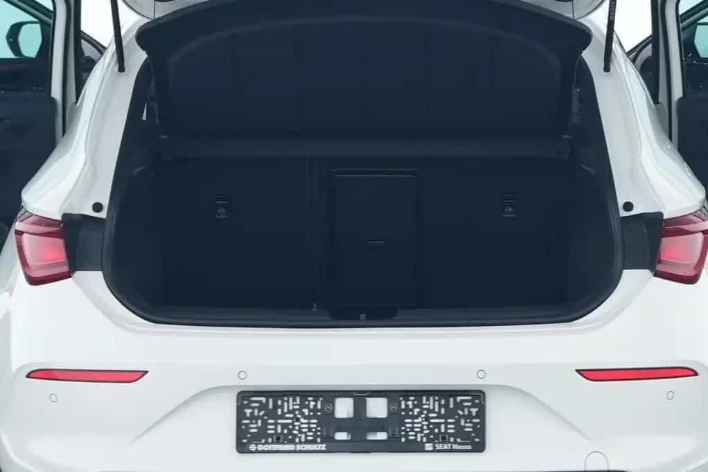 Cupra Leon VZ 2.0 TSI 180kW DSG LED*NAV*ACC*PDC*KLIMA* 01/2024-photo-8