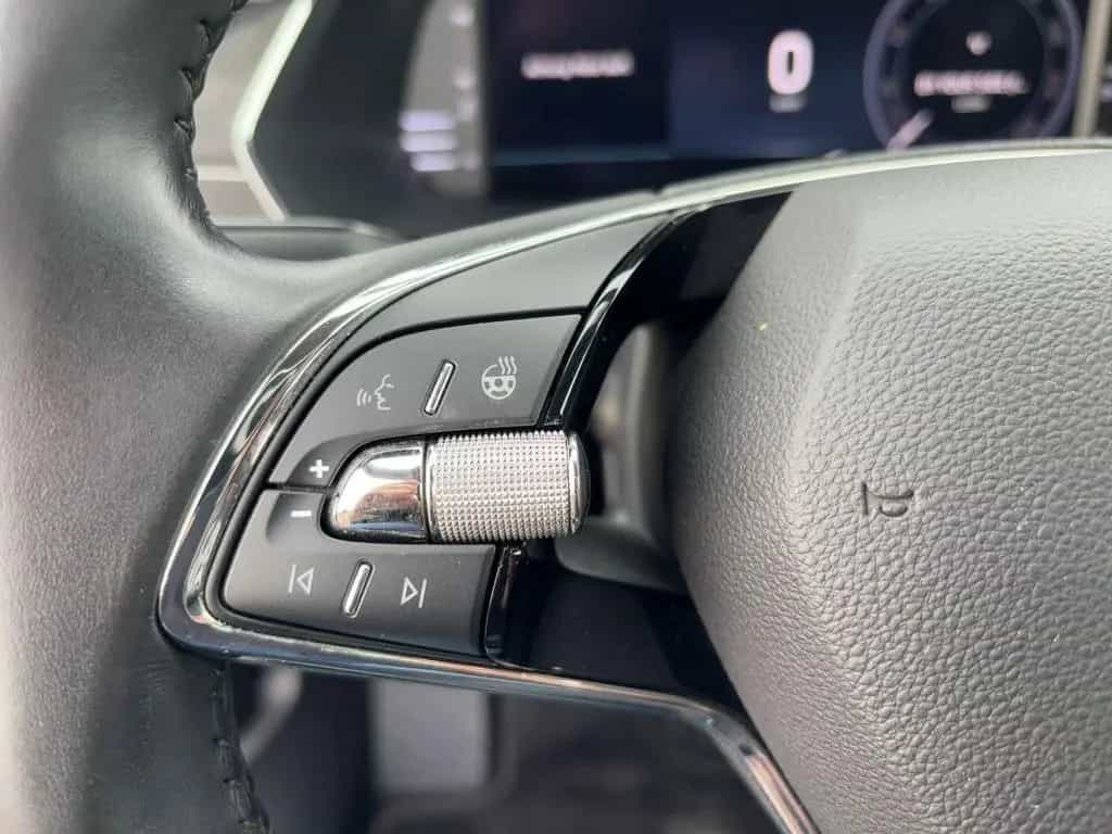 Skoda Octavia Combi 1.5 TSI Style ACC Kamera LED Navi 11/2020-photo-11