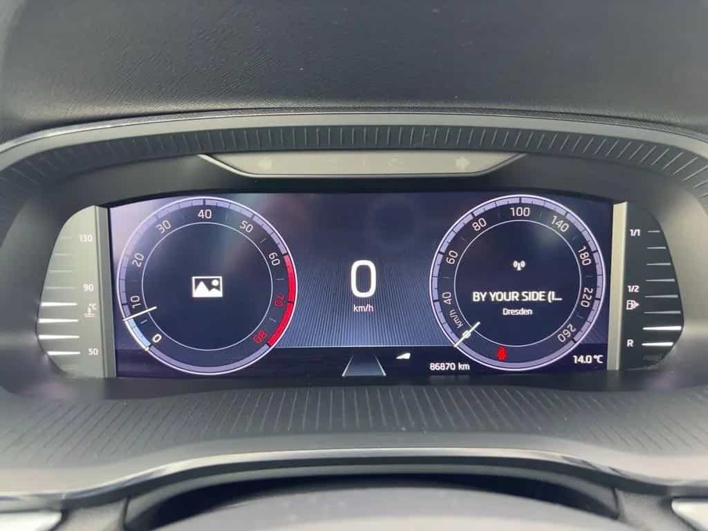 Skoda Octavia Combi 1.5 TSI Style ACC Kamera LED Navi 11/2020-photo-14