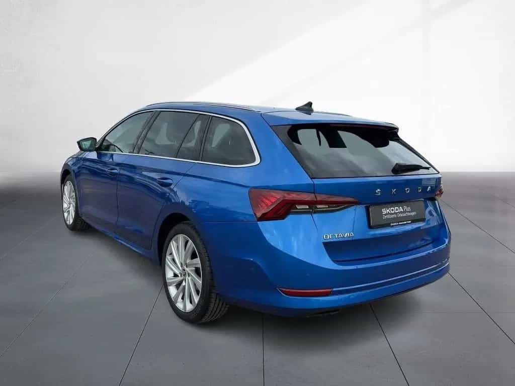 Skoda Octavia Combi 1.5 TSI Style ACC Kamera LED Navi 11/2020-photo-2