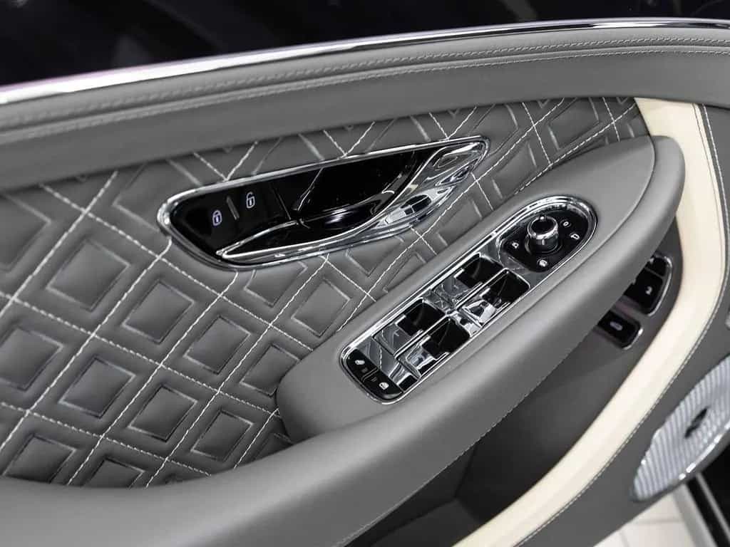 Bentley Continental GT New Continental GT Speed W12 von BENTLEY 02/2024-photo-17