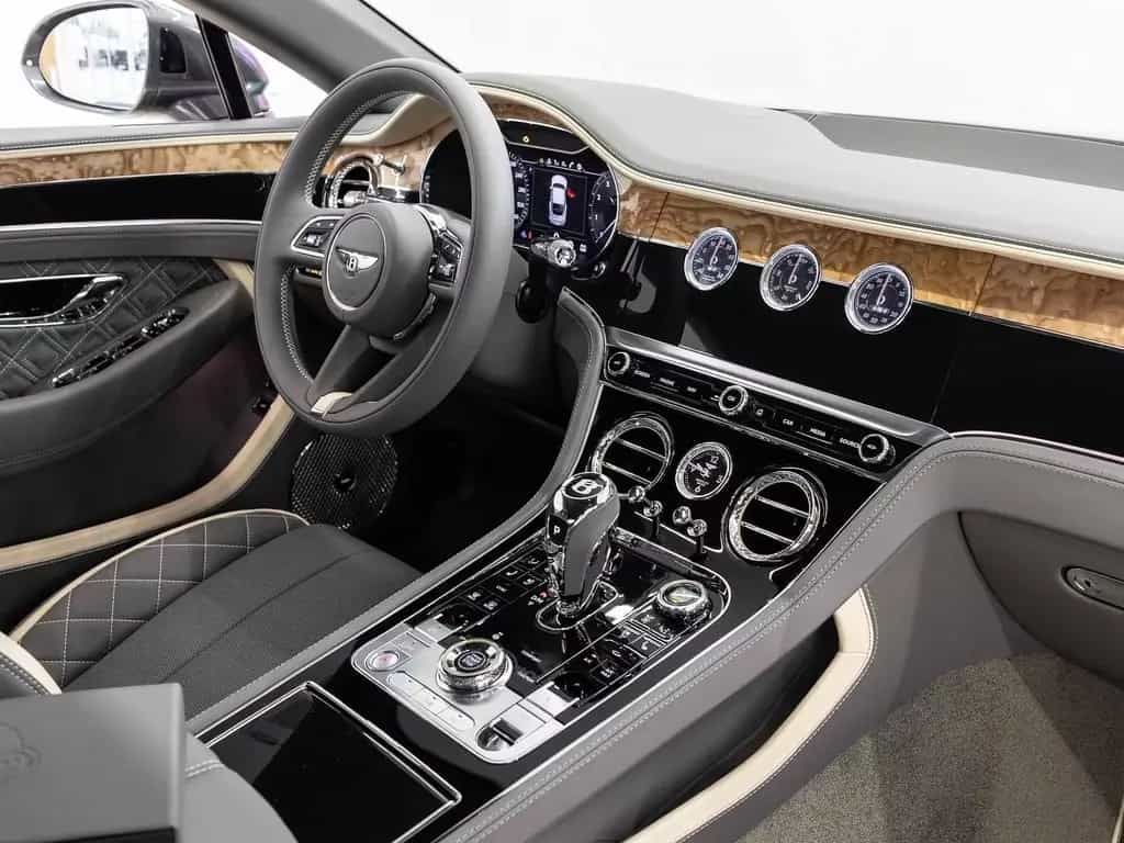 Bentley Continental GT New Continental GT Speed W12 von BENTLEY 02/2024-photo-6