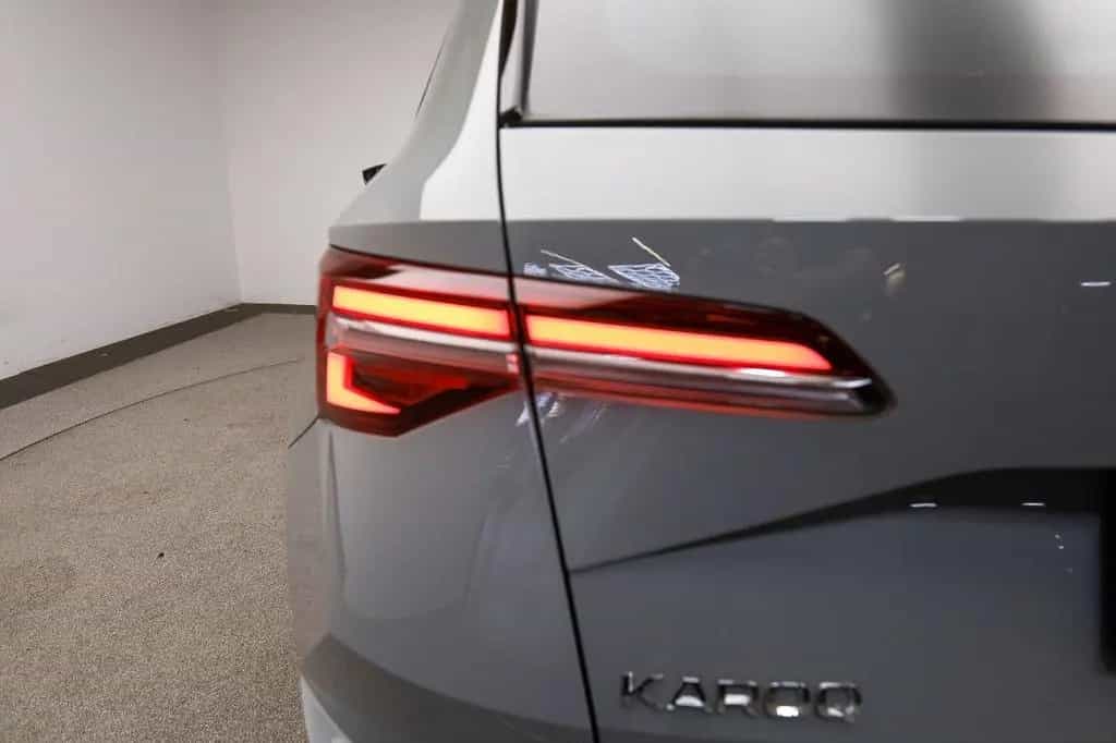 Skoda Karoq 1.5 TSI DSG Tour*LED*AHK*KAMERA*PDC*NAVI 02/2023-photo-13