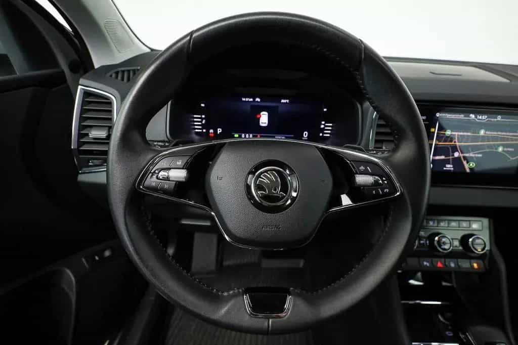 Skoda Karoq 1.5 TSI DSG Tour*LED*AHK*KAMERA*PDC*NAVI 02/2023-photo-20