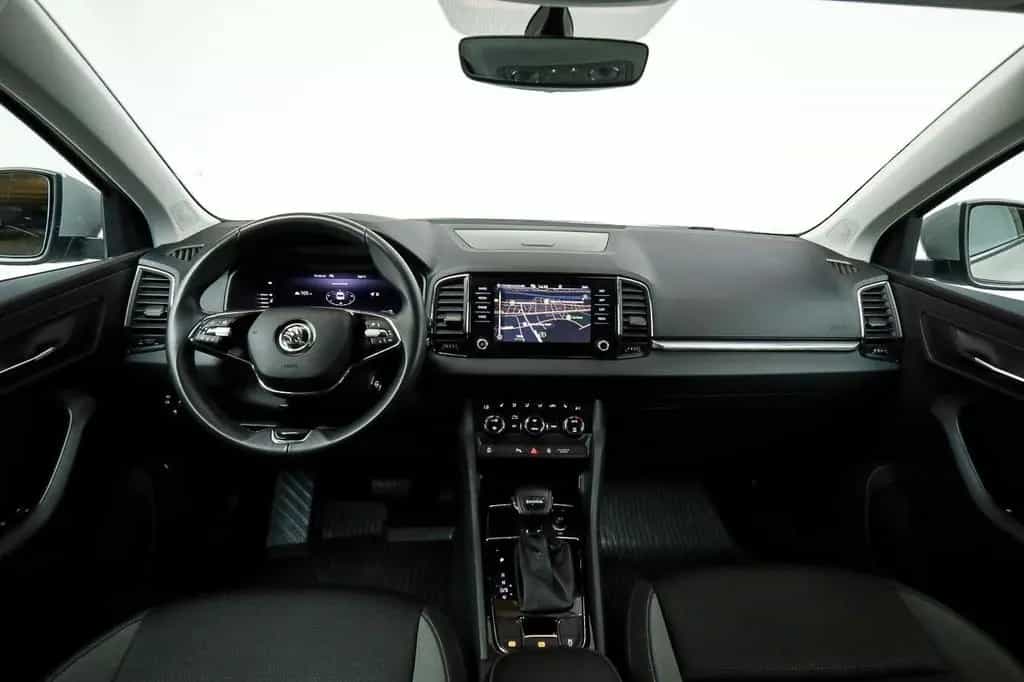 Skoda Karoq 1.5 TSI DSG Tour*LED*AHK*KAMERA*PDC*NAVI 02/2023-photo-24
