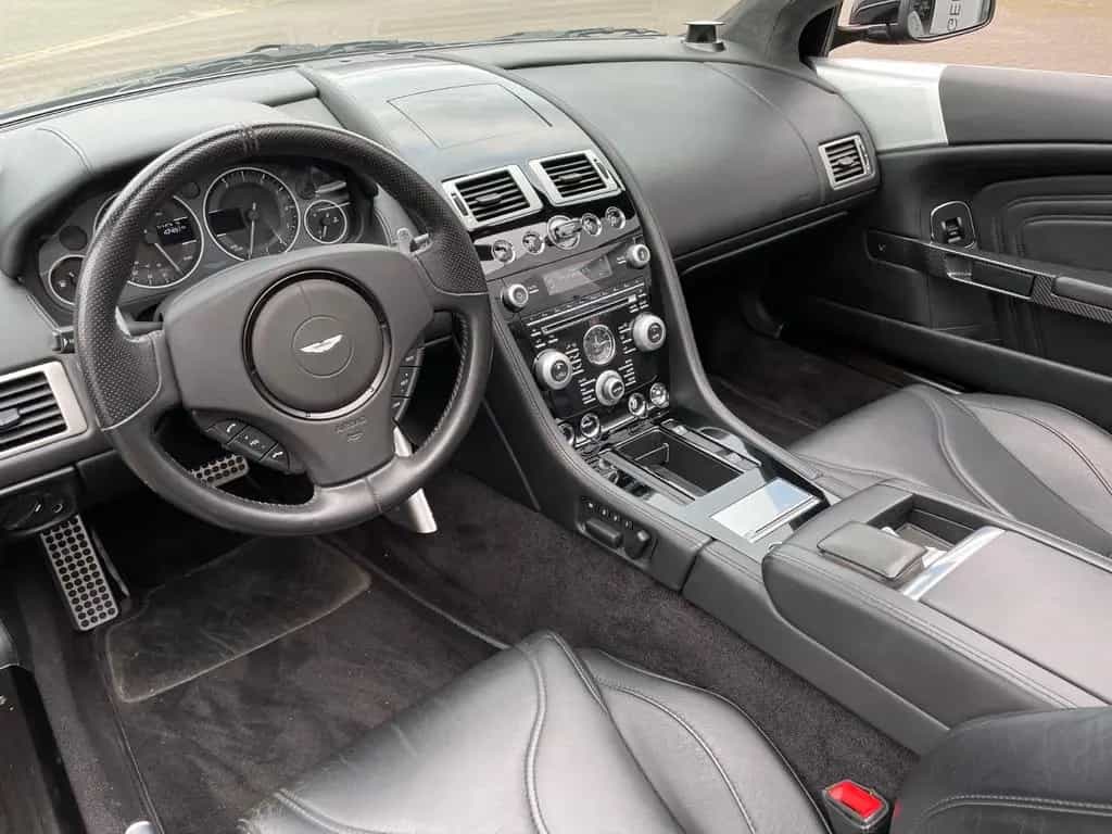 Aston Martin DBS 6.0 VOLANTE CARBON BLACK, DEUTSCHES FZG. 05/2010-photo-6