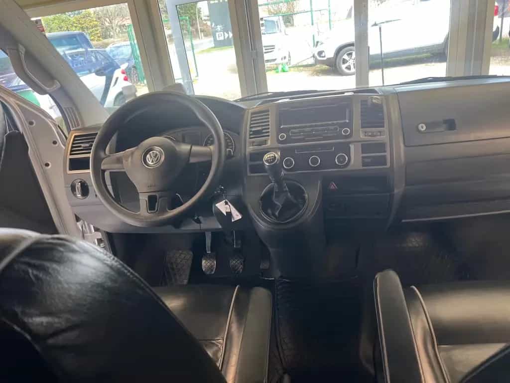 Volkswagen Multivan Standh Leder 1Hand Tisch&Bettfunk 10/2011-photo-23