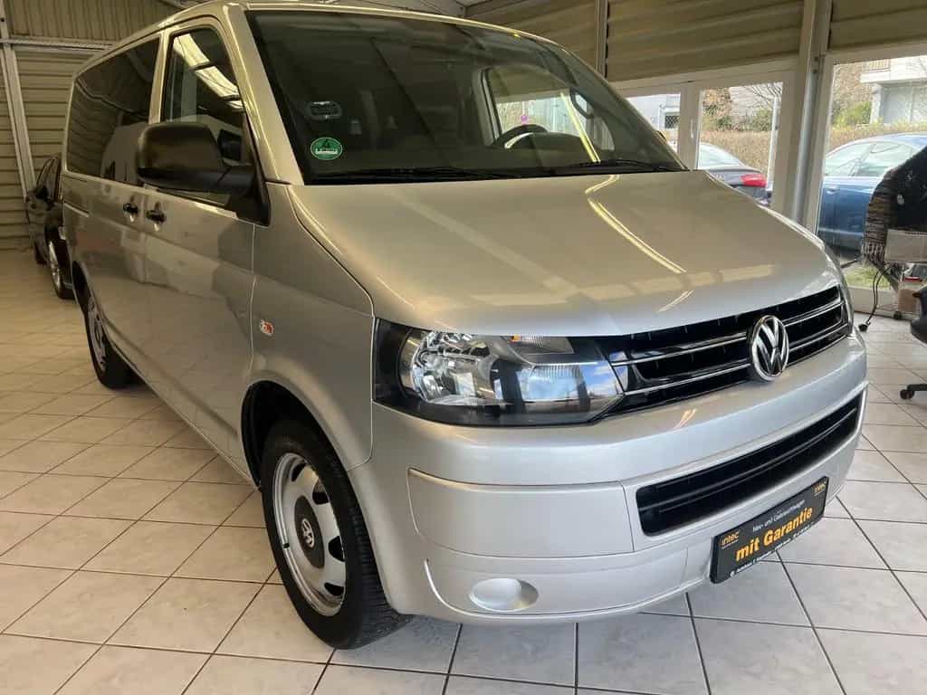 Volkswagen Multivan Standh Leder 1Hand Tisch&Bettfunk 10/2011-photo-3