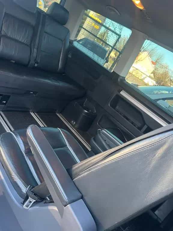Volkswagen Multivan Standh Leder 1Hand Tisch&Bettfunk 10/2011-photo-39