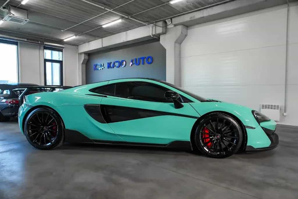 McLaren 570S 3.8 V8 Coupé 12/2016-photo-10