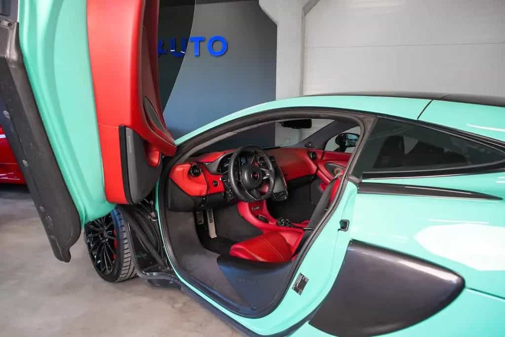 McLaren 570S 3.8 V8 Coupé 12/2016-photo-23