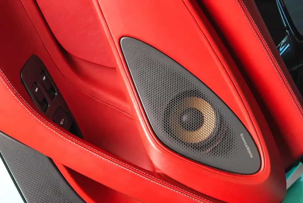 McLaren 570S 3.8 V8 Coupé 12/2016-photo-28
