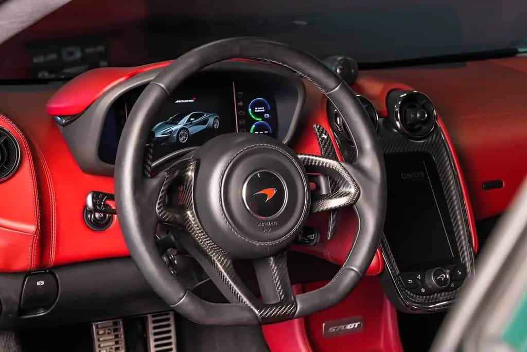 McLaren 570S 3.8 V8 Coupé 12/2016-photo-29