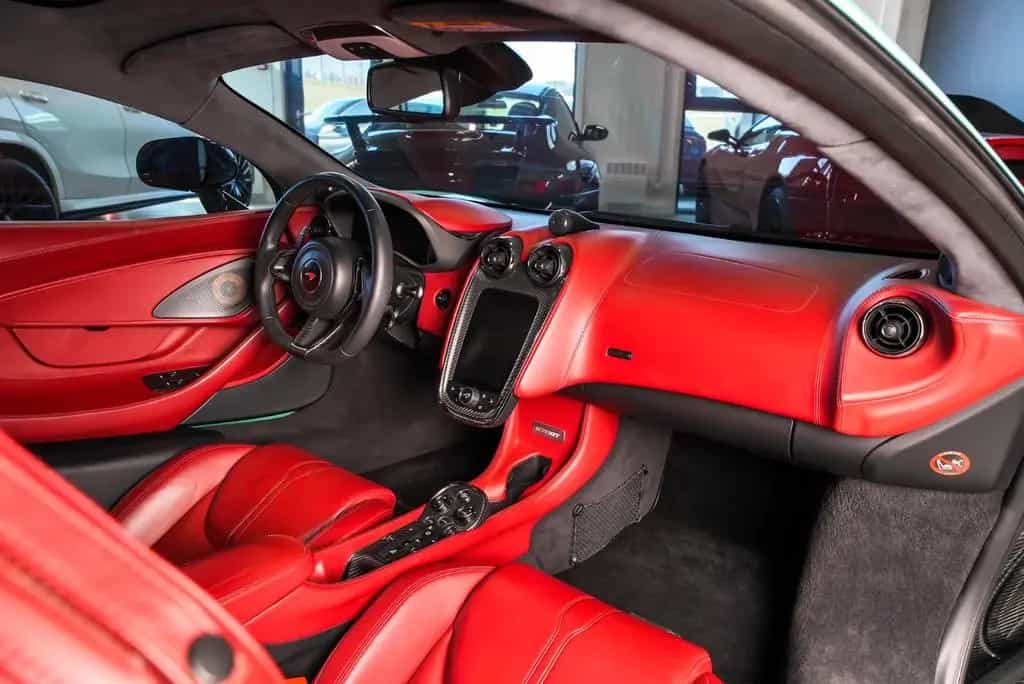 McLaren 570S 3.8 V8 Coupé 12/2016-photo-37