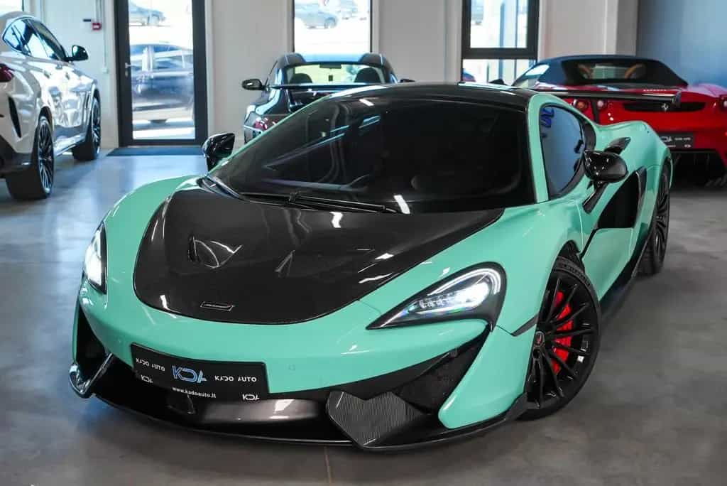 McLaren 570S 3.8 V8 Coupé 12/2016-photo-4