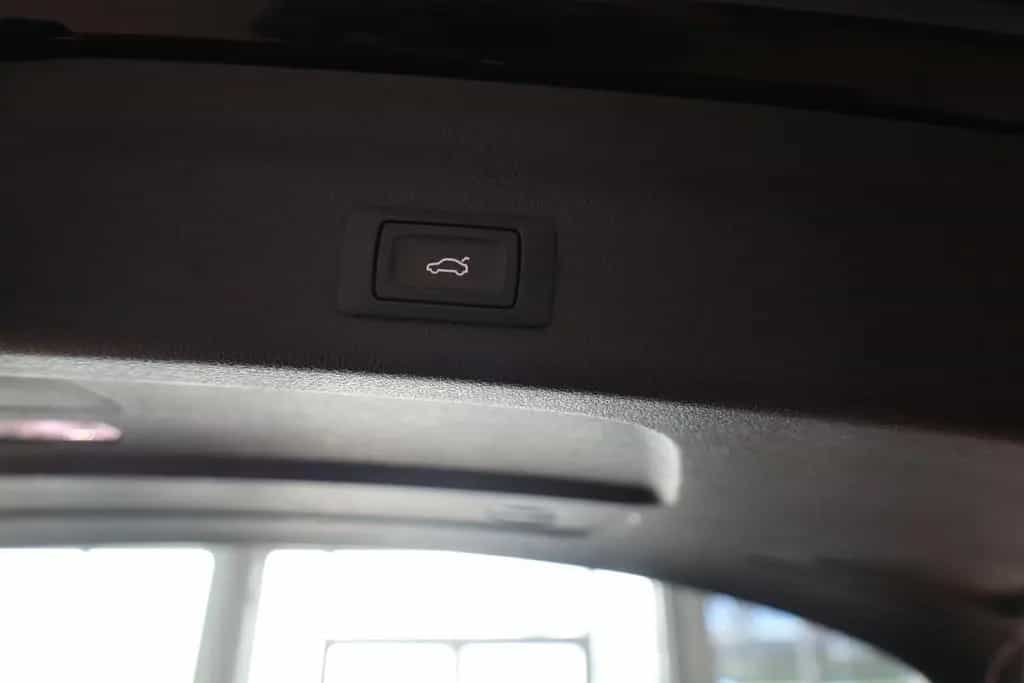 Audi A6 Avant 40 TDI quattro sport*AHK 10/2022-photo-35