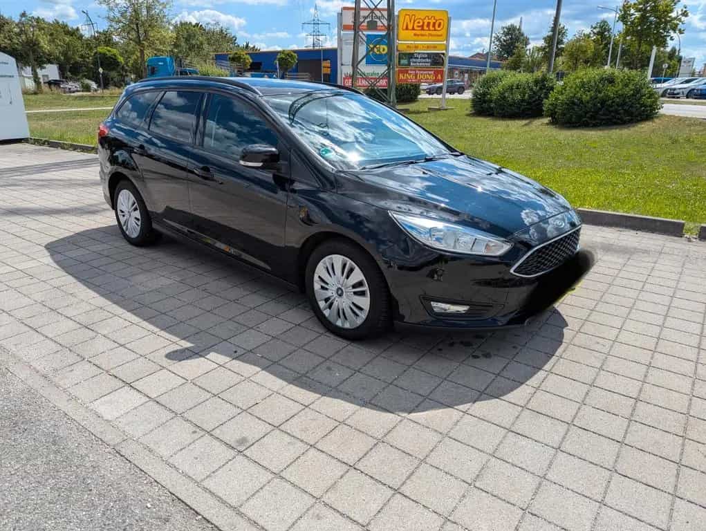 Ford Focus 1,0 EcoBoost 125PS Automatik 03/2018-photo-3