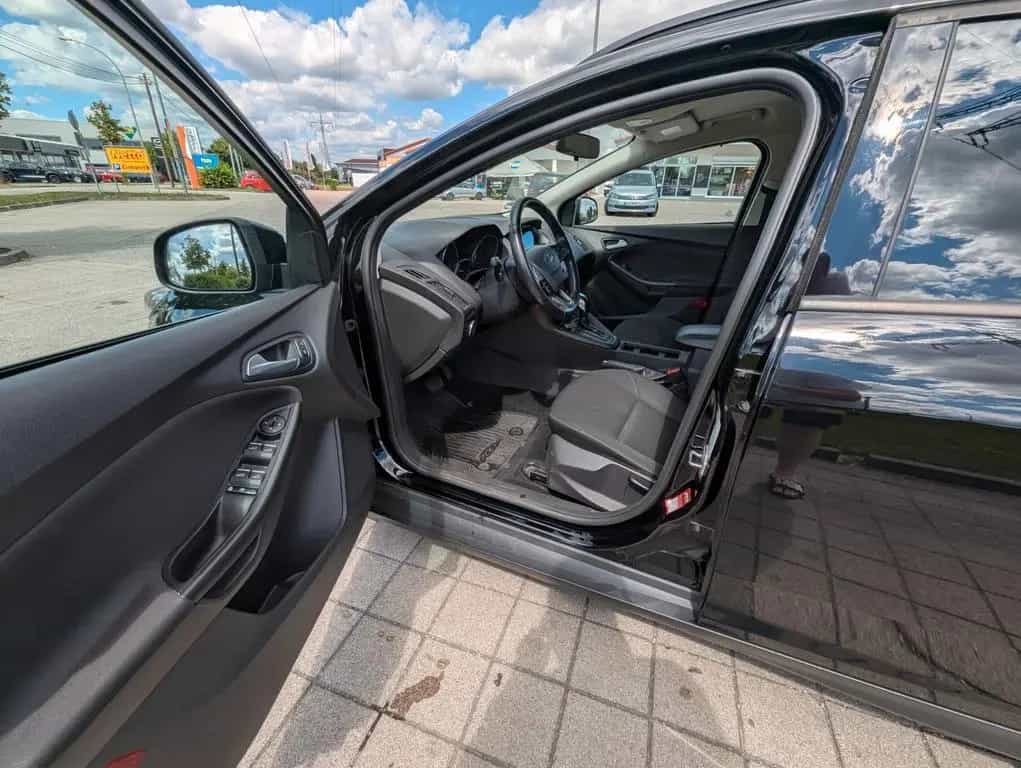 Ford Focus 1,0 EcoBoost 125PS Automatik 03/2018-photo-5