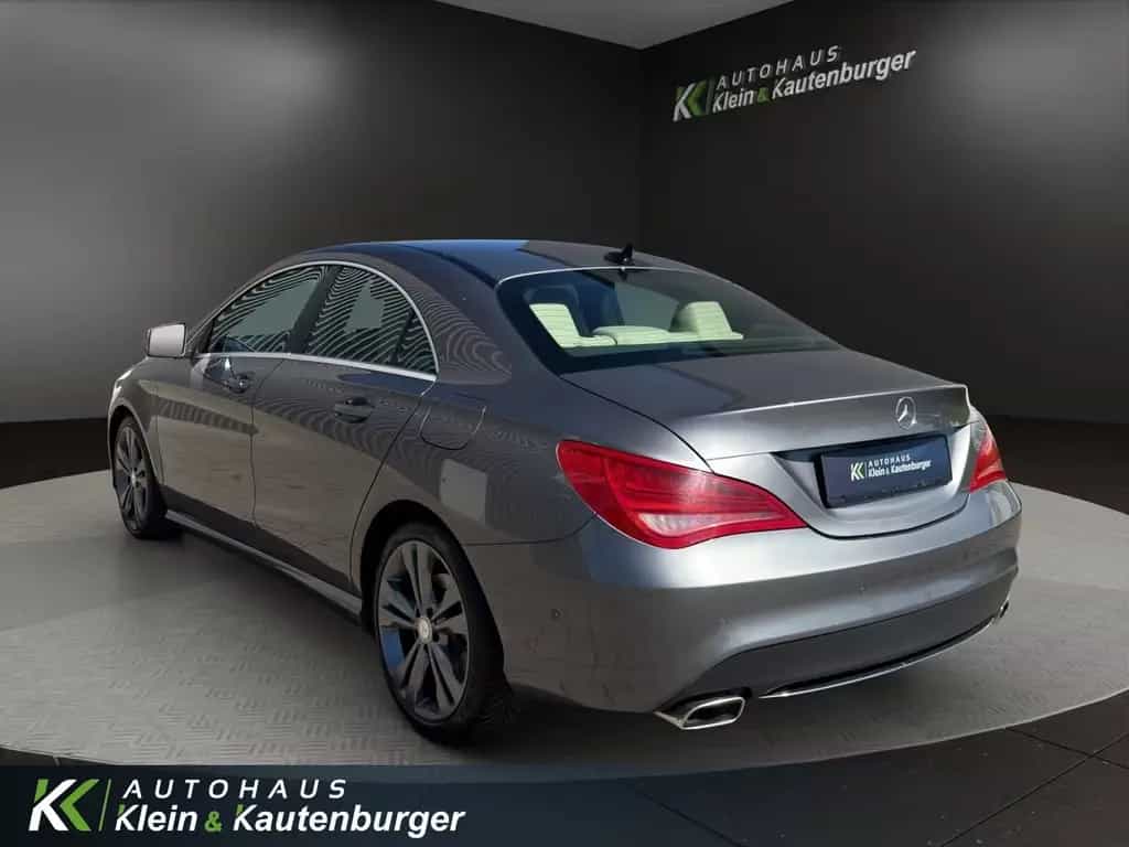 Mercedes-Benz CLA-Class 180 Urban +SPORTSITZE+SITZHEIZUNG+AMBIENTE 01/2015-photo-6