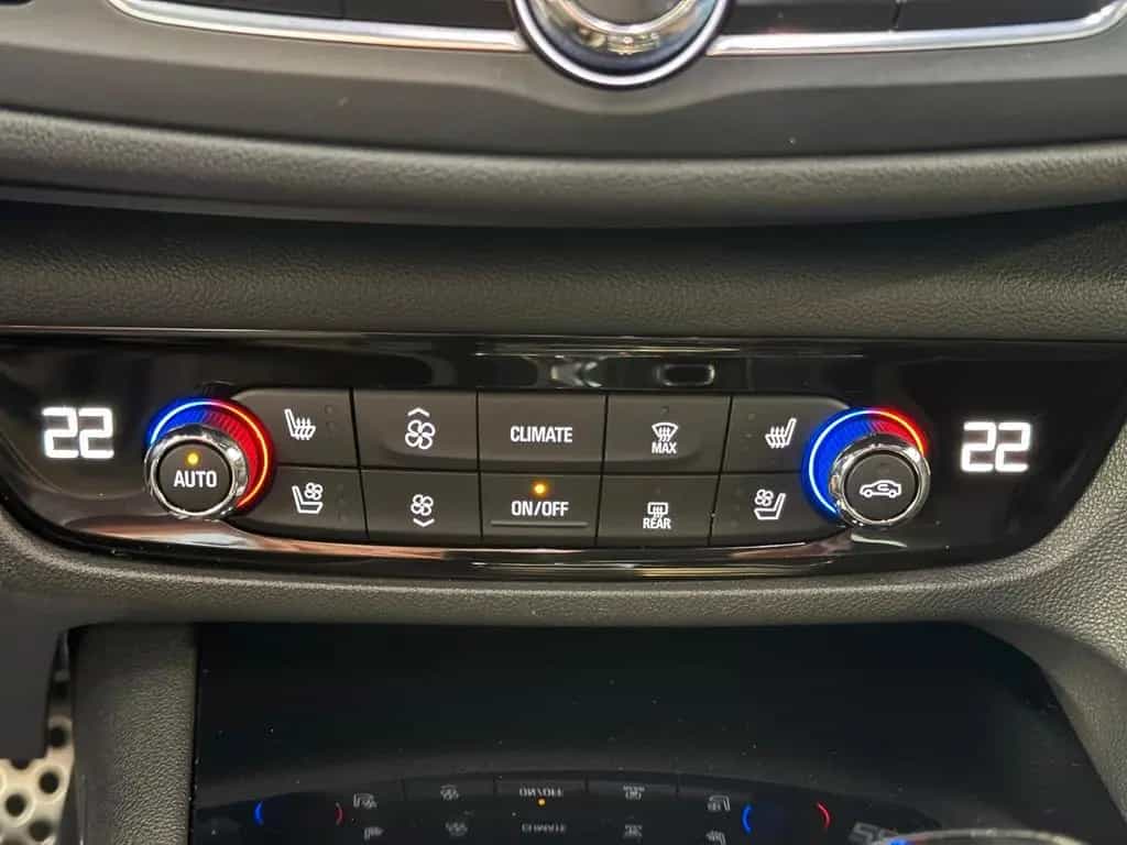 Opel Insignia B Grand Sport GSi 4x4 LEDER HUD ACC 03/2019-photo-18