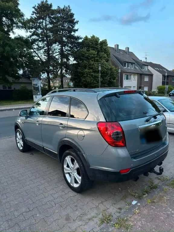 Chevrolet Captiva 2.2 2WD 7-Sitz 09/2012-photo-5