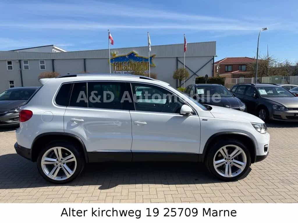 Volkswagen Tiguan Lounge Sport & Style BMT 4Motion TÜV NEU 06/2015-photo-3