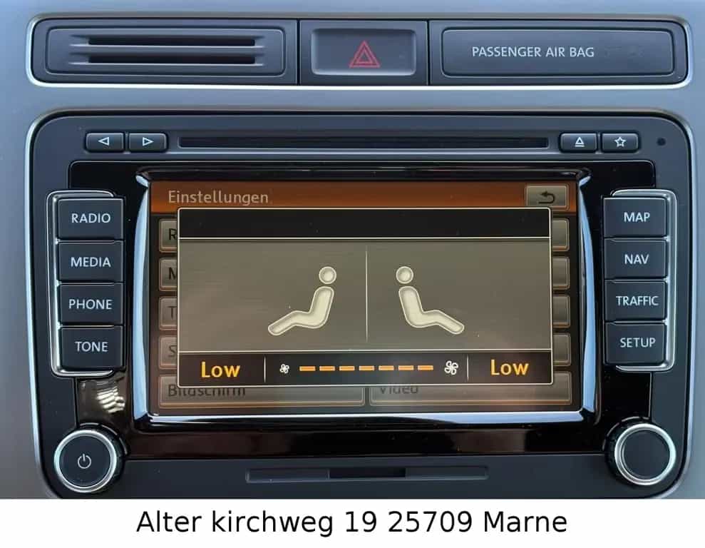 Volkswagen Tiguan Lounge Sport & Style BMT 4Motion TÜV NEU 06/2015-photo-32