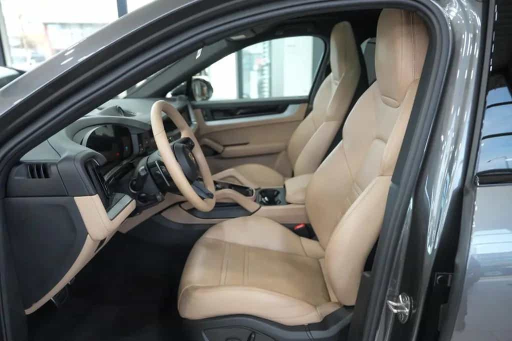 Porsche Cayenne S Coupe*CHRONO*SPORTABGAS*LUFTFED.*PANO* 08/2023-photo-10