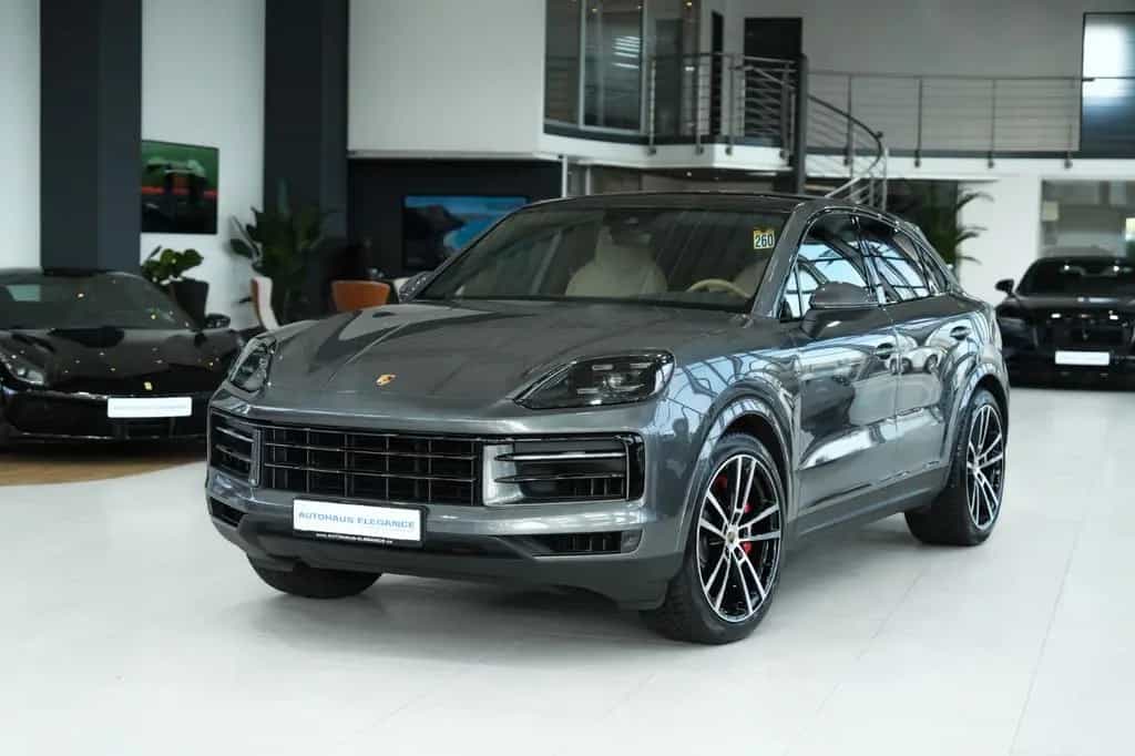 Porsche Cayenne S Coupe*CHRONO*SPORTABGAS*LUFTFED.*PANO* 08/2023-photo-5