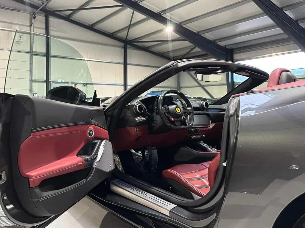 Ferrari Portofino GRIGIO SILVERST. BORDEAUX TOP gepflegt 10/2020-photo-15