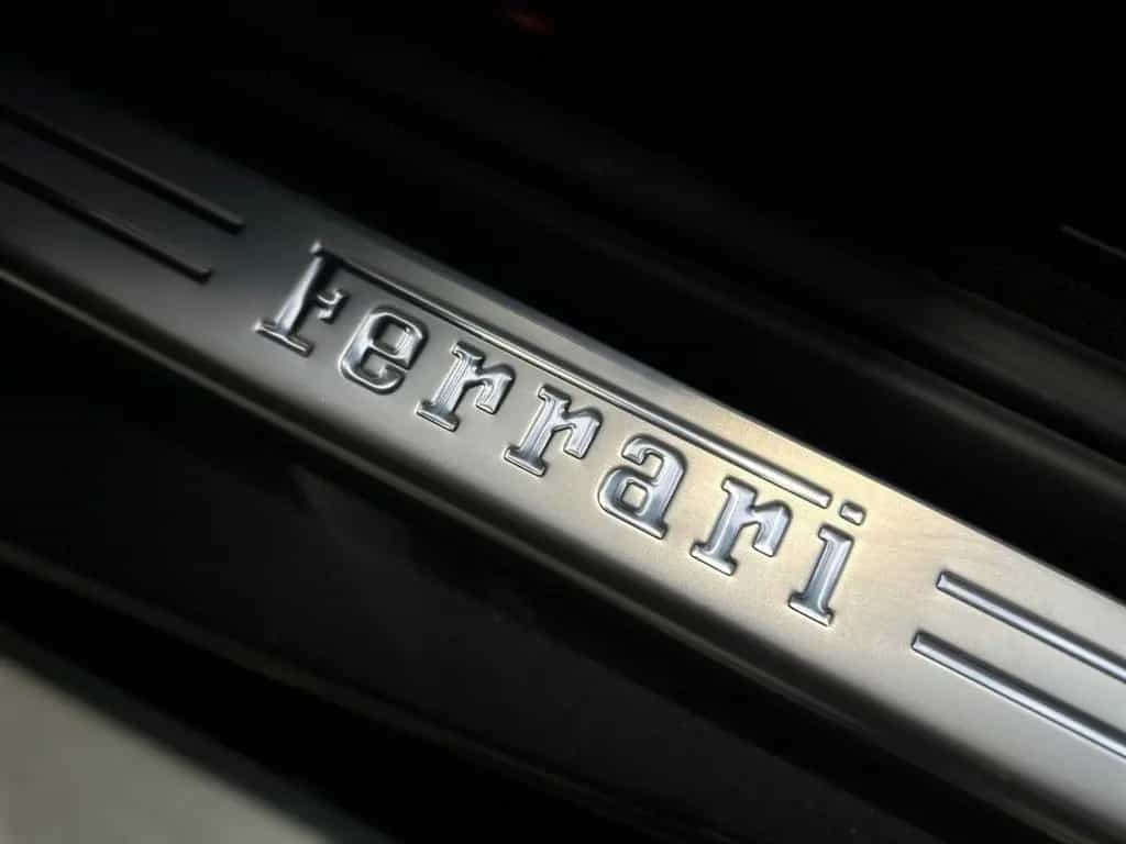 Ferrari Portofino GRIGIO SILVERST. BORDEAUX TOP gepflegt 10/2020-photo-18