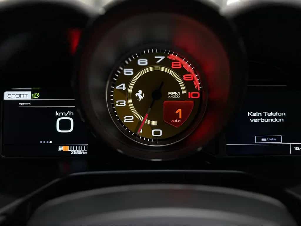 Ferrari Portofino GRIGIO SILVERST. BORDEAUX TOP gepflegt 10/2020-photo-24