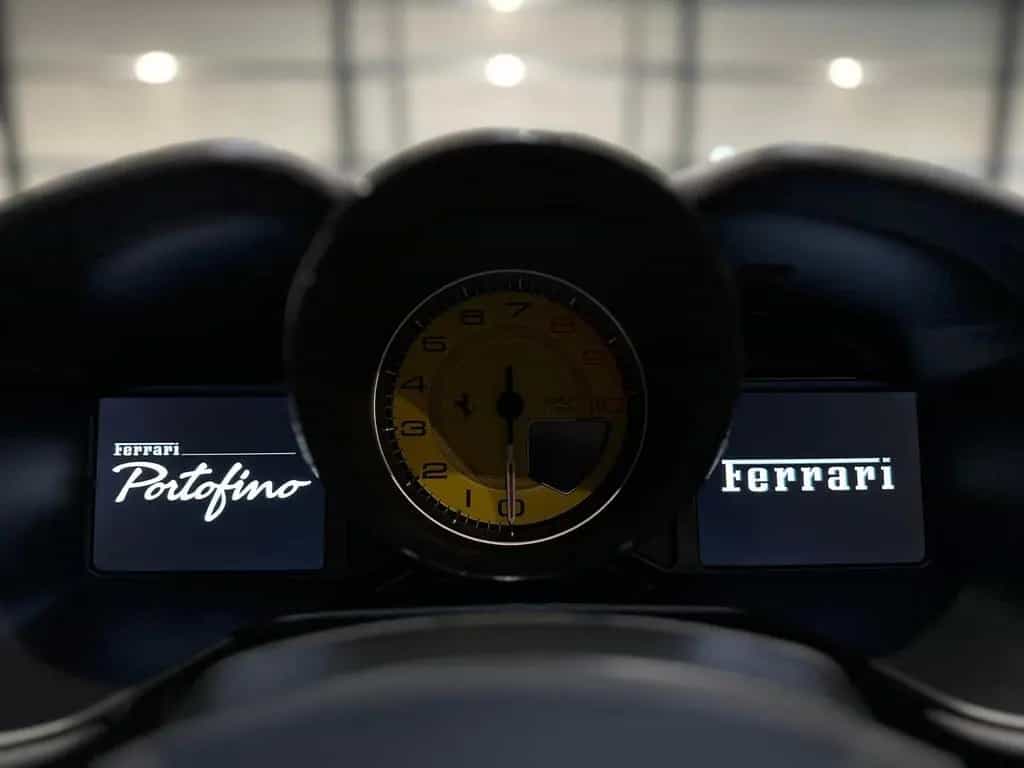 Ferrari Portofino GRIGIO SILVERST. BORDEAUX TOP gepflegt 10/2020-photo-27