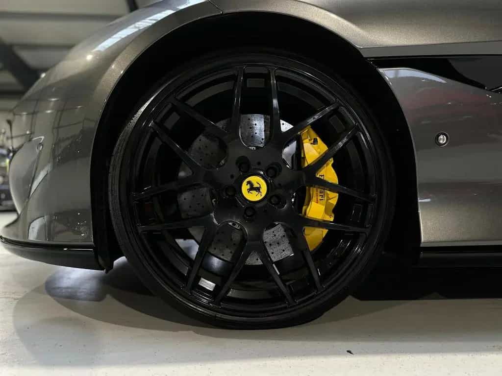 Ferrari Portofino GRIGIO SILVERST. BORDEAUX TOP gepflegt 10/2020-photo-42