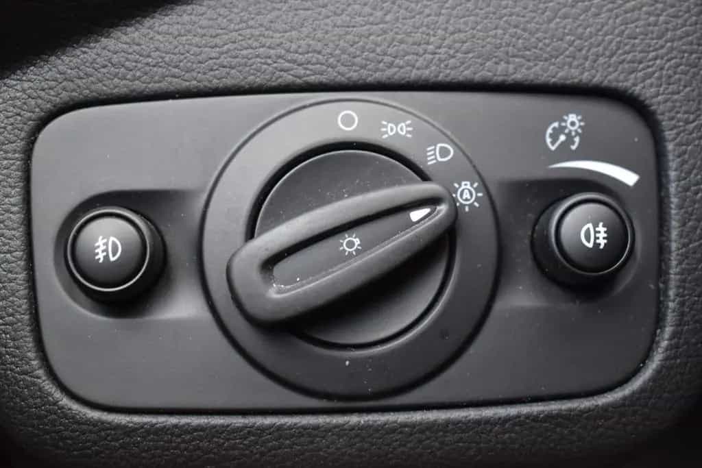 Ford C-Max Titanium 2.Hand|Bi-Xenon|Tempo.|Si-Hzg|PDC 10/2015-photo-19