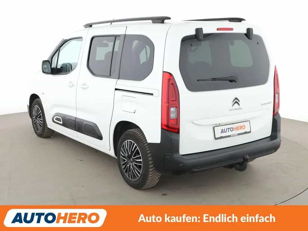 Citroën Berlingo 1.5 Blue-HDi Shine M*TEMPO*PDC*SHZ* 10/2019-photo-3